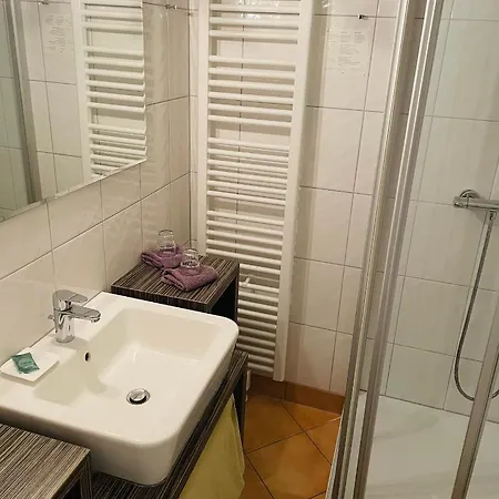 Altstadt Glockenhof Eltville am Rhein